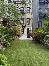 928 Garden St in Hoboken, NJ - Building Photo - Building Photo