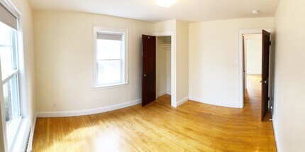 108 Bromfield St in Quincy, MA - Building Photo - Building Photo