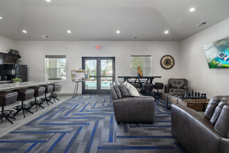 Crimson Point Apartments in Kuna, ID - Foto de edificio - Lobby