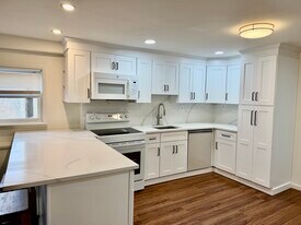 59 Longdale Rd, Unit 1 in Mahopac, NY - Building Photo