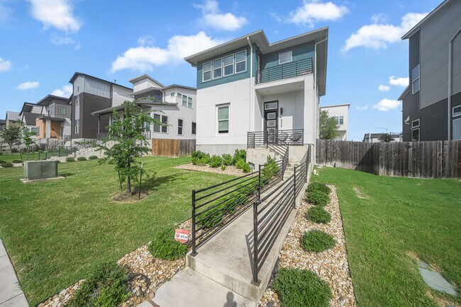 property at 6228 Toscana Ave