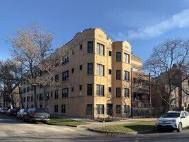 2919 W McLean Ave, Unit 6H in Chicago, IL - Building Photo