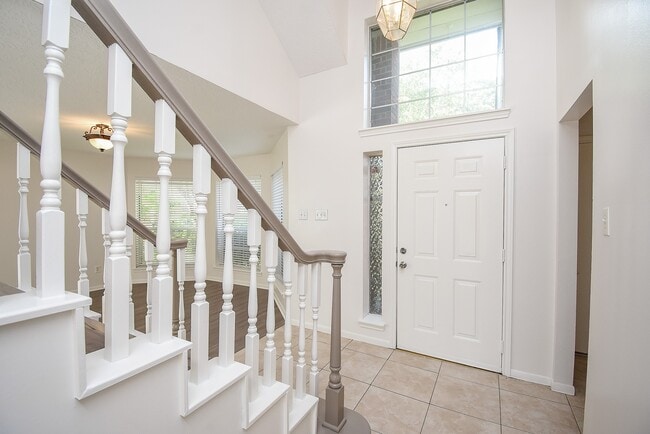 property at 4426 Topaz Trail Dr