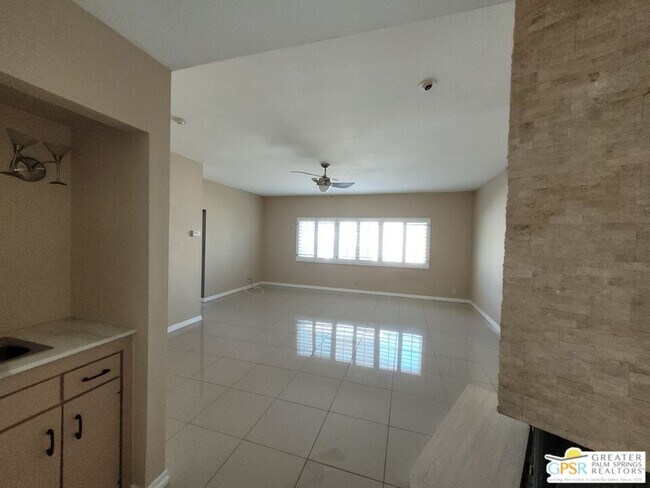 2518 S Sierra Madre in Palm Springs, CA - Building Photo - Building Photo