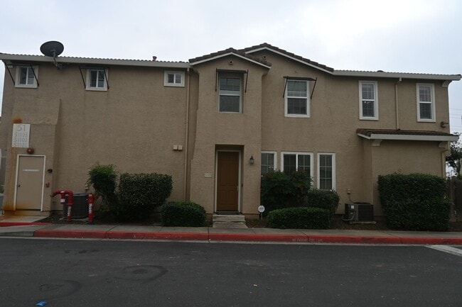 7515 Sheldon Rd in Elk Grove, CA - Building Photo - Building Photo