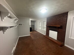 4344 Walnut Hill Dr in Memphis, TN - Foto de edificio - Building Photo