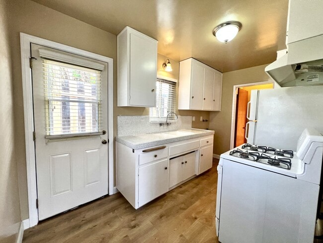 property at 9124 Rosedale Dr