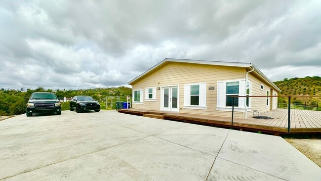 30375 Sagewood Rd in Vista, CA - Building Photo - Building Photo