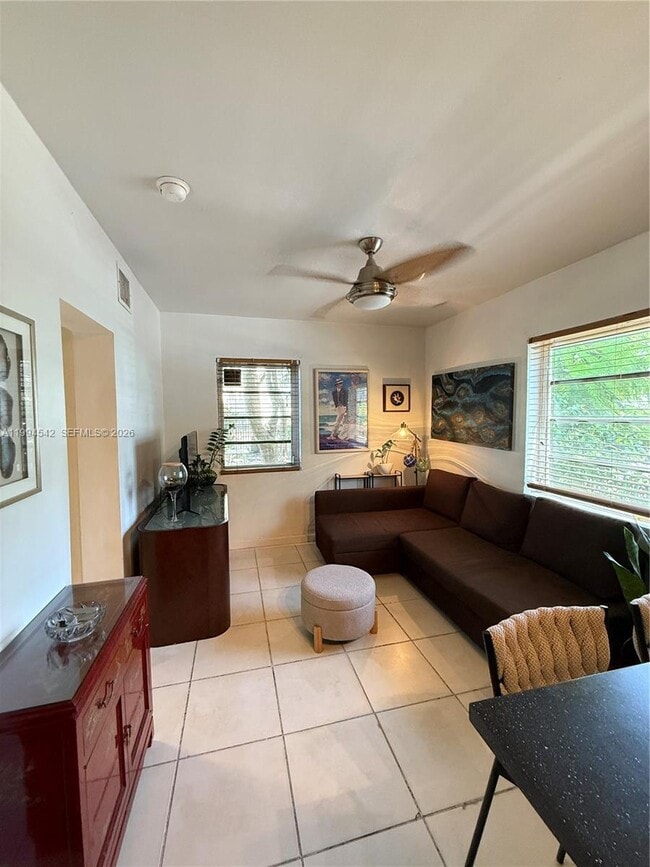 601 Michigan Ave in Miami Beach, FL - Building Photo - Building Photo