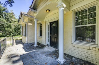 483 Burlington Rd NE in Atlanta, GA - Building Photo - Building Photo