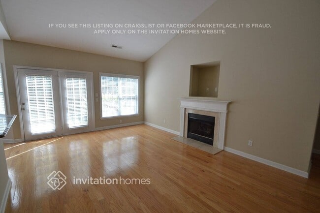 8104 Suttonview Dr in Charlotte, NC - Building Photo - Building Photo