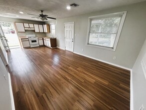 2501 Delille St in Chalmette, LA - Building Photo - Building Photo