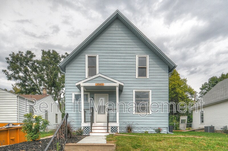 3940 Arbor St in Omaha, NE - Building Photo