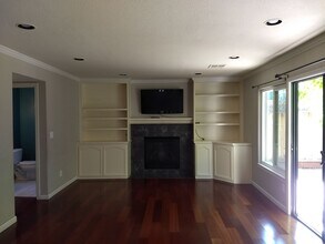 6828 Corte de Flores in Pleasanton, CA - Building Photo - Building Photo