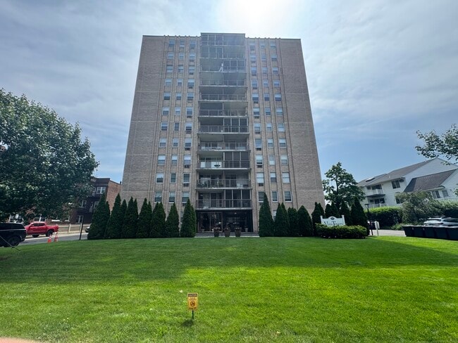 property at 65 Glenbrook Rd
