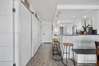 4000 NE 170th St in North Miami Beach, FL - Building Photo - Building Photo