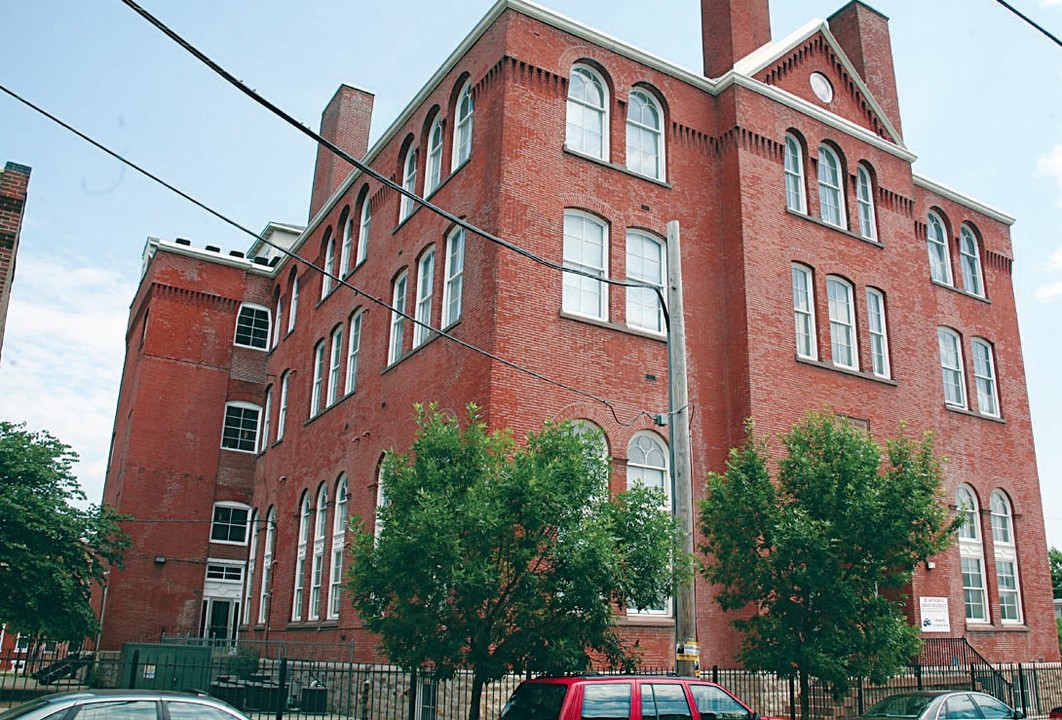 Birchwood at Grays Ferry in Philadelphia, PA - Foto de edificio