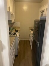 1109 E 1st St in Long Beach, CA - Building Photo - Building Photo