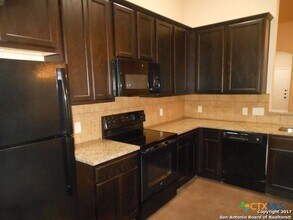 131 Joanne Cv in New Braunfels, TX - Building Photo - Building Photo