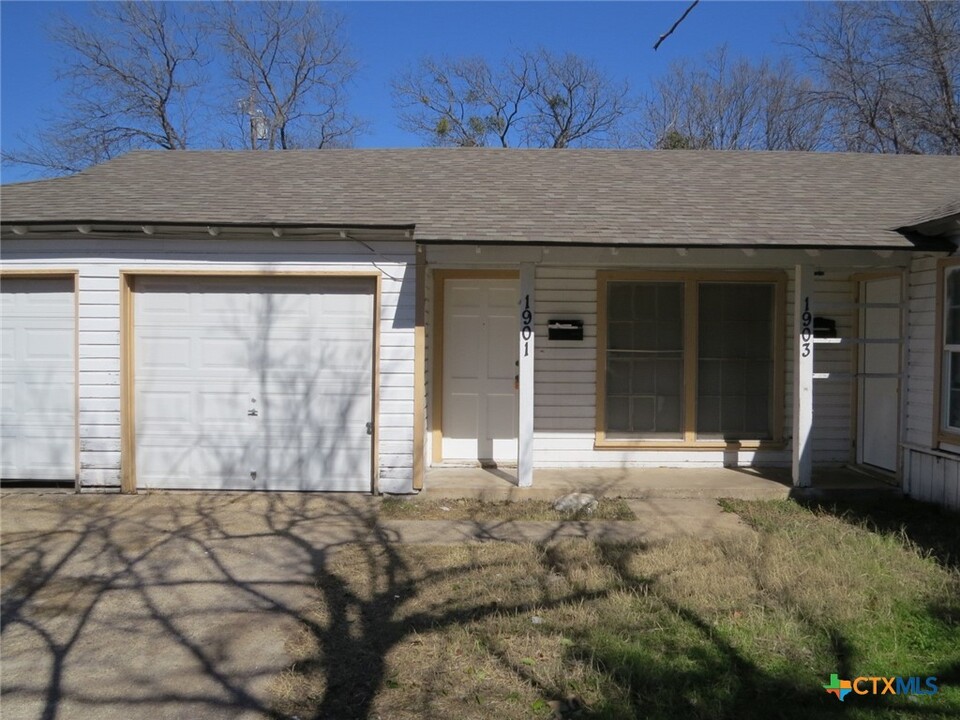 1901 Duncan Ave in Killeen, TX - Building Photo