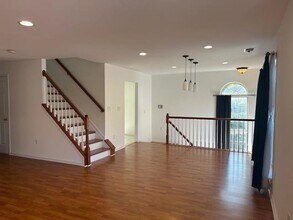 46 Buttonwood St in Jersey City, NJ - Building Photo - Building Photo