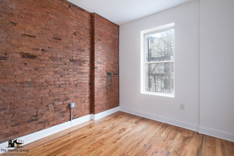 Jefferson Brownstone in Brooklyn, NY - Building Photo - Interior Photo