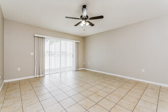 2938 Elbib Dr in St. Cloud, FL - Building Photo - Building Photo