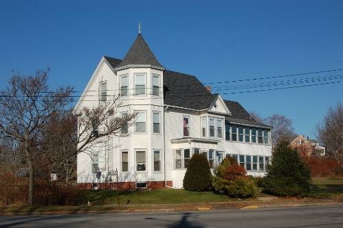 11 New Gorham Rd in Westbrook, ME - Building Photo - Building Photo