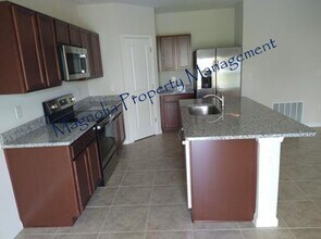 1067 Kobuk St in Haines City, FL - Building Photo - Building Photo