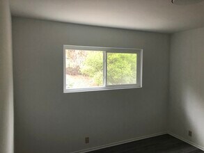 2206 Echo Park Ave in Los Angeles, CA - Building Photo - Building Photo