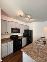 7618 Galvin St in Charlotte, NC - Building Photo - Building Photo