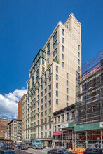 150 East 78th St in New York, NY - Building Photo - Building Photo