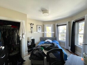 102 Morrison Ave, Unit 2 in Somerville, MA - Building Photo - Building Photo