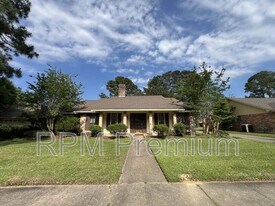 13936 Cayuga Dr in Baker, LA - Building Photo