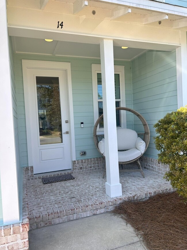 property at 14 Conifer Ct