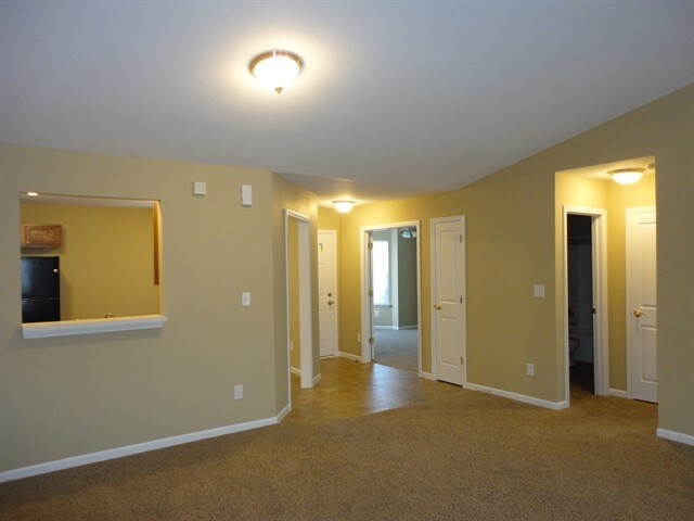 5423 Twin Bridge Ct in Indianapolis, IN - Building Photo - Building Photo