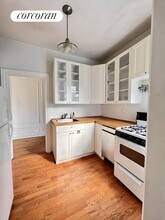 10 Prospect Park Southwest in Brooklyn, NY - Building Photo - Building Photo