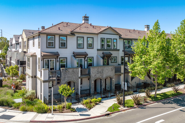 Flats @ Metro in Milpitas, CA - Building Photo - Building Photo