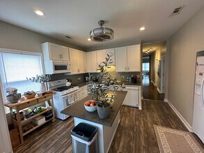 1104 N Spaulding Ave in Chicago, IL - Building Photo - Building Photo