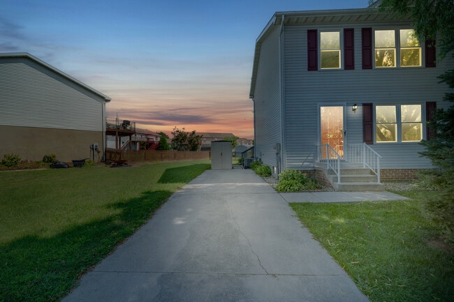 41 Squire Cir in Mcsherrystown, PA - Building Photo - Building Photo