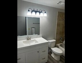 2506 E Rowan Ave in Spokane, WA - Building Photo - Building Photo