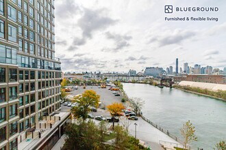 478 Kent Ave in Brooklyn, NY - Building Photo - Building Photo