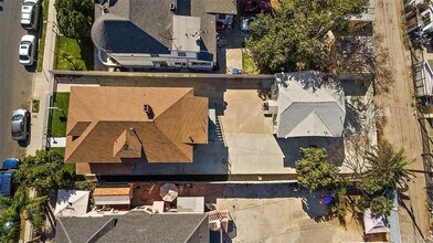 1705 S Burlington Ave in Los Angeles, CA - Building Photo - Building Photo