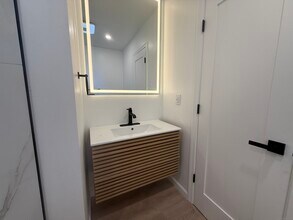 45 Mahl Ave in Hartford, CT - Building Photo - Building Photo