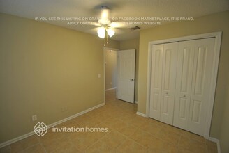 361 Hickory Hollow Dr N in Jacksonville, FL - Foto de edificio - Building Photo