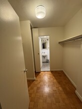 226 W Rittenhouse Sq, Unit The Dorchester in Philadelphia, PA - Building Photo - Building Photo