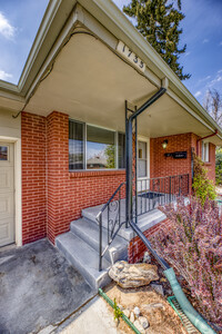 1735 Upham St, Unit A in Lakewood, CO - Building Photo - Building Photo