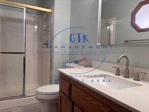 8054 Redick Ave in Omaha, NE - Building Photo - Building Photo