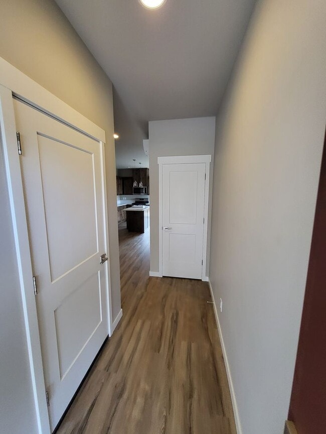 61570 SE Lucia St in Bend, OR - Building Photo - Building Photo