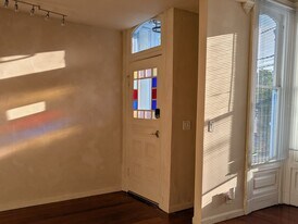 320 Bartlett St in San Francisco, CA - Building Photo